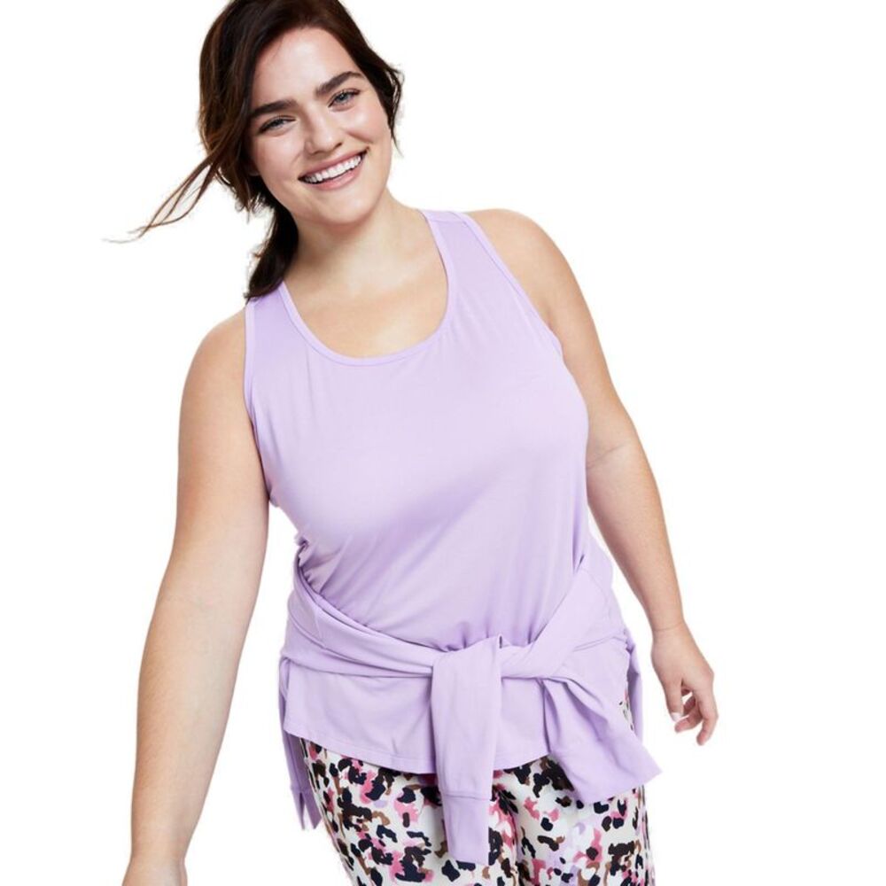 Plus Size Textured Tank Top - Picture 2 of 2
